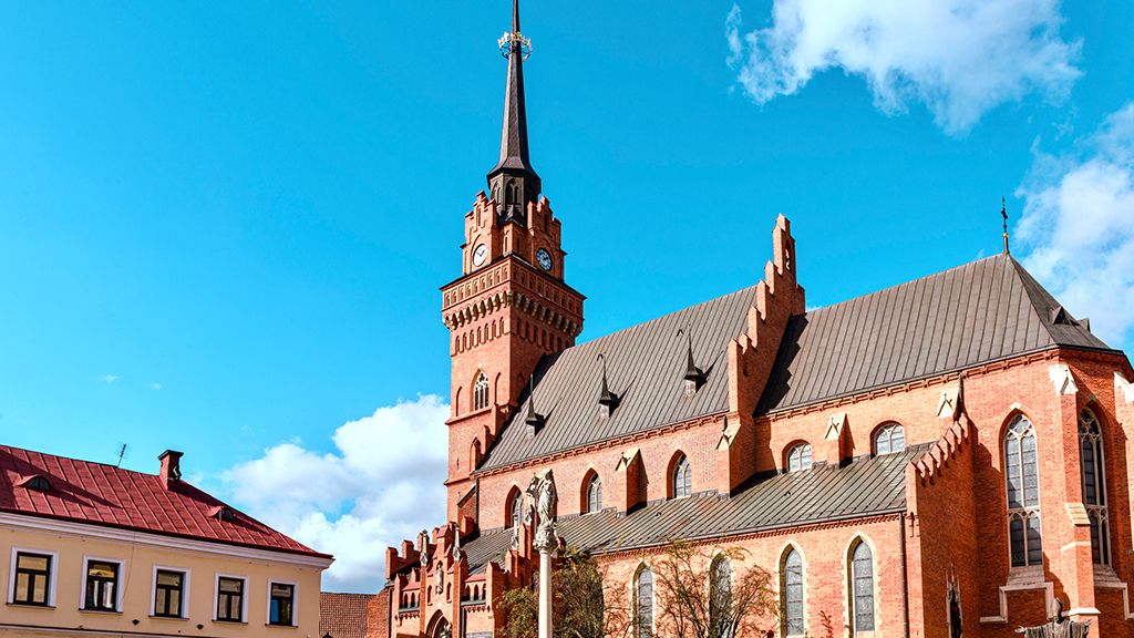 Attractions in Tarnow - the best places and sights to visit Cathedral Basilica of the Nativity of the Blessed Virgin Mary in Tarnów