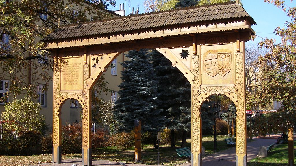 Attractions in Tarnow - the best places and sights to visit Seklerska Gate in Tarnow