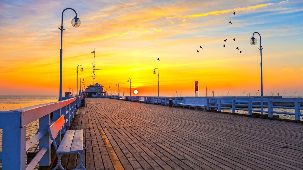 How to get to Sopot by train? - popular routes Pier in Sopot