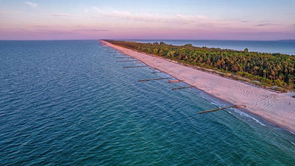 Train to Hel - price overview for selected PKP Intercity routes Hel Peninsula panoramic view