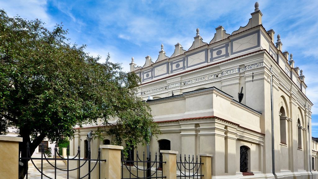Attractions in Zamość - the best places to visit Synagogue in Zamość