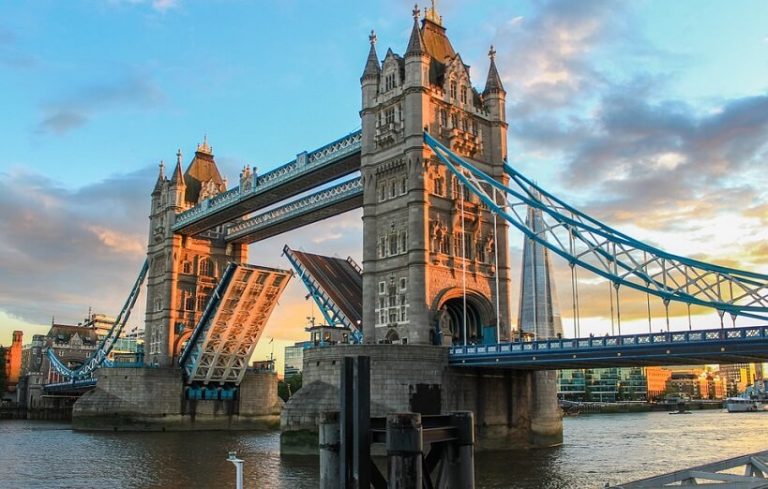 London Bridge
